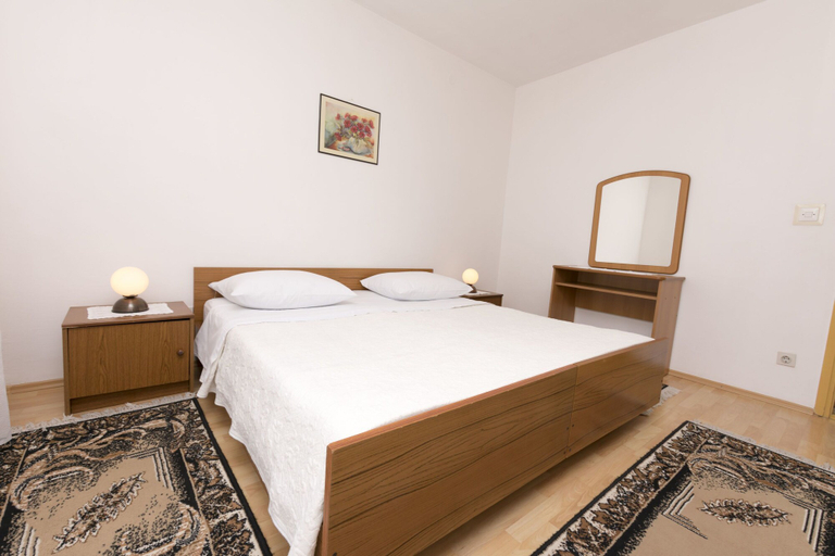 Bedroom 4, Apartments Visnja, Primošten