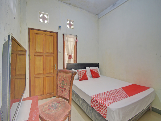 Bedroom 2, SPOT ON 92281 Susupuan Kost, Tomohon