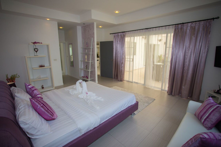 Bedroom 3, Blissful Tropical Stay at SeaLaVie Villa, Pulau Phuket