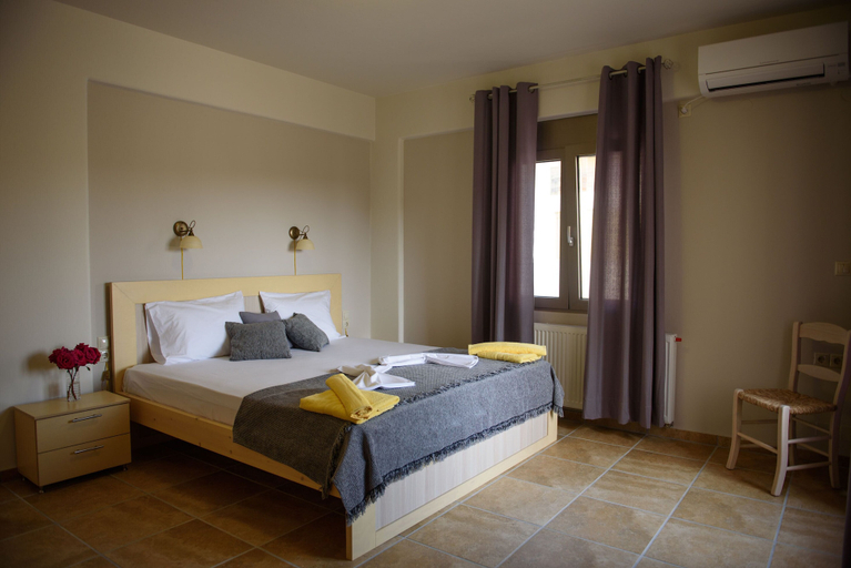 Bedroom 4, Villa Xenophon, Faistos