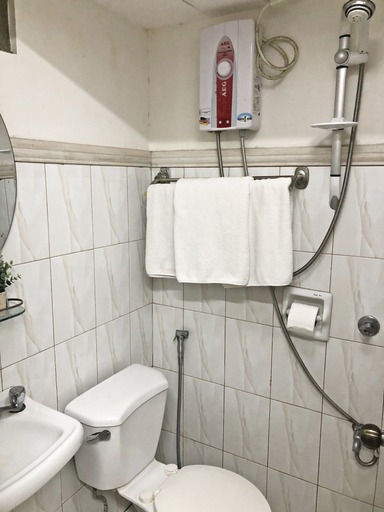 Bathroom 3, Blue Paseo Grande Inn, Naga City