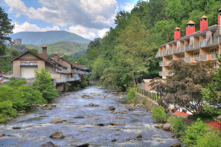 Others 5, Gatlinburg River Inn, Sevier