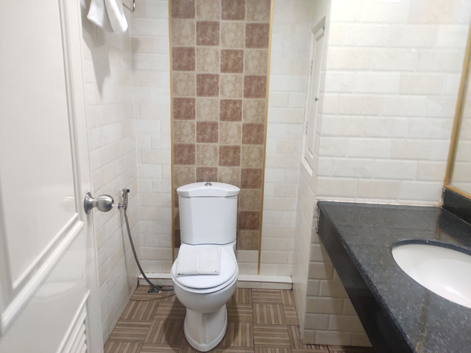 Bathroom 3, Hotel Aero Deluxe, Sathorn