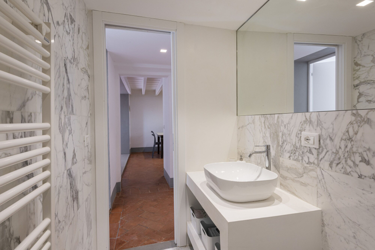 Bathroom 3, Santo Spirito View by Mmega, Florence