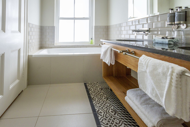 Bathroom 5, Monte Vista Boutique Hotel, Cape Winelands