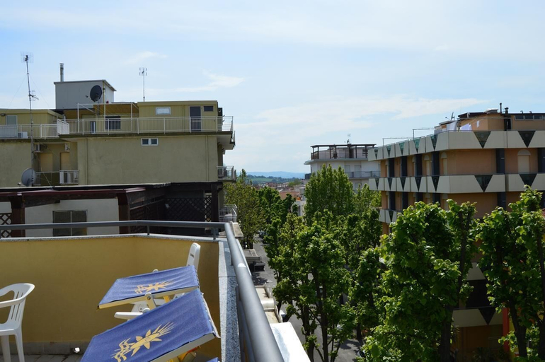 Exterior & Views 2, Hotel Dear, Rimini