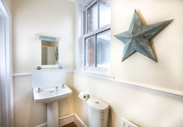 Bathroom 3, Lux Blu - Station Road, Cornwall