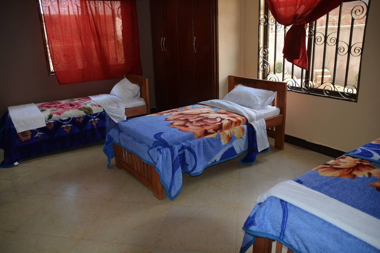 Bedroom 2, Mtango House Sakina - Hostel, Arusha