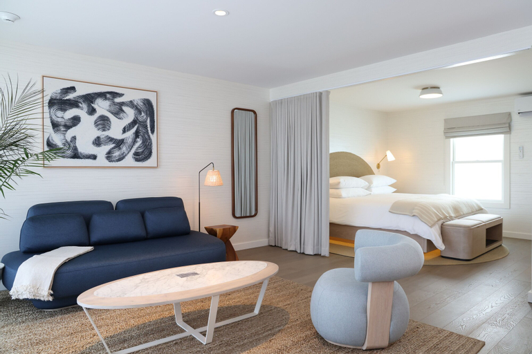 Bedroom 2, The Shoals Suites and Slips, Suffolk