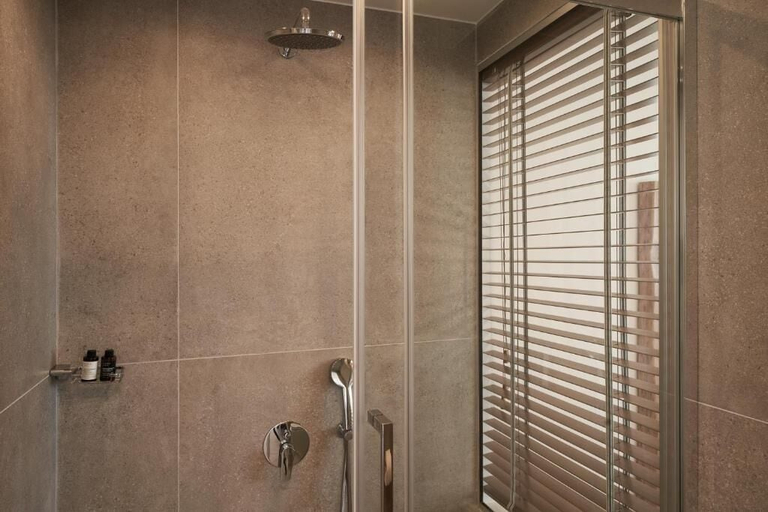 Bathroom 5, Armony Suites Milos, South Aegean