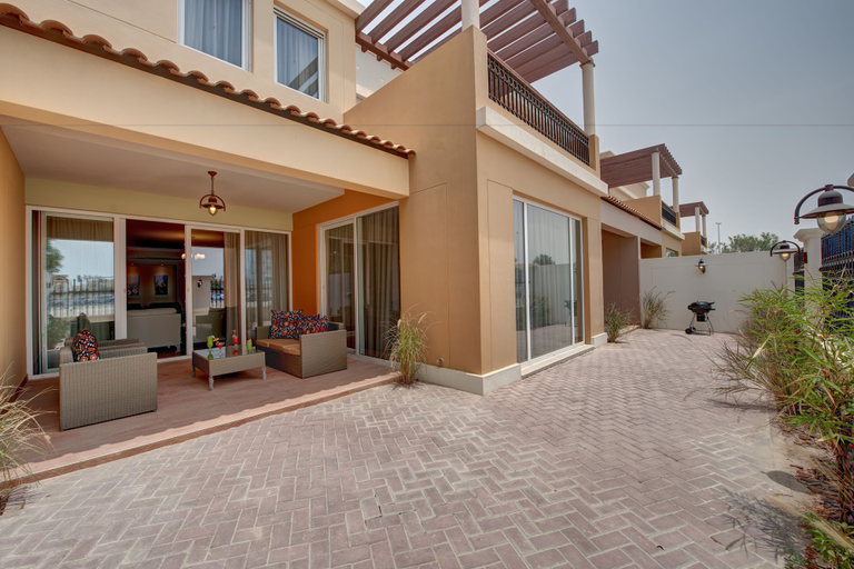 Exterior & Views 2, J5 Villas Holiday Homes - Barsha Gardens, Dubai
