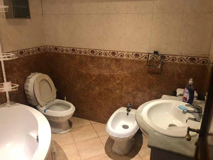 Bathroom, Spacieux Appartement Au Coeur Casablanca, Casablanca