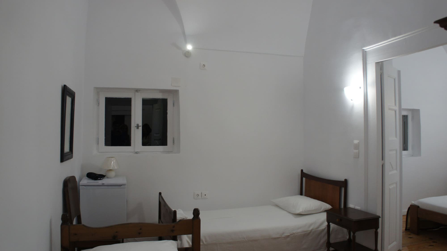Bedroom 5, Marcos Rooms, South Aegean