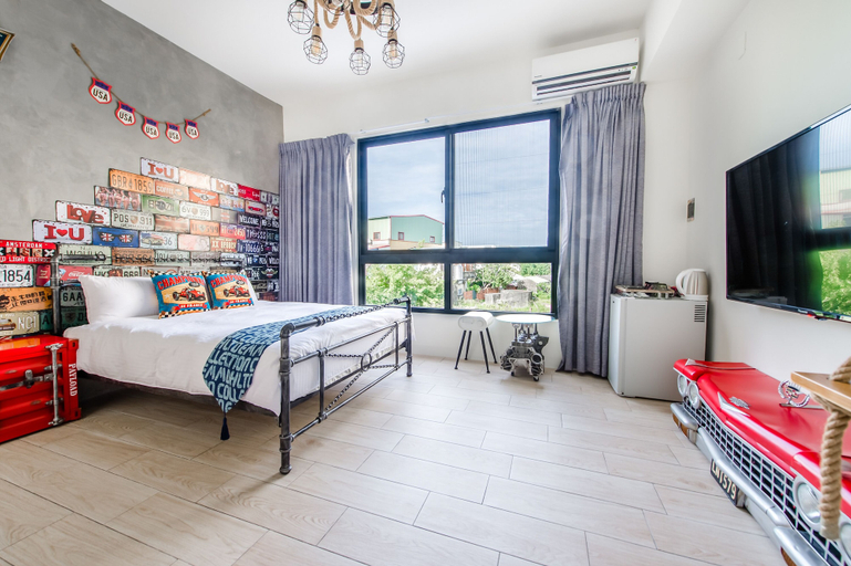 Bedroom 3, Flying Club, Tainan