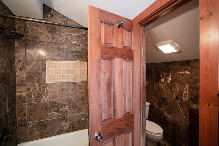 Bathroom 3, The Mountain Escape in Vail, Eagle