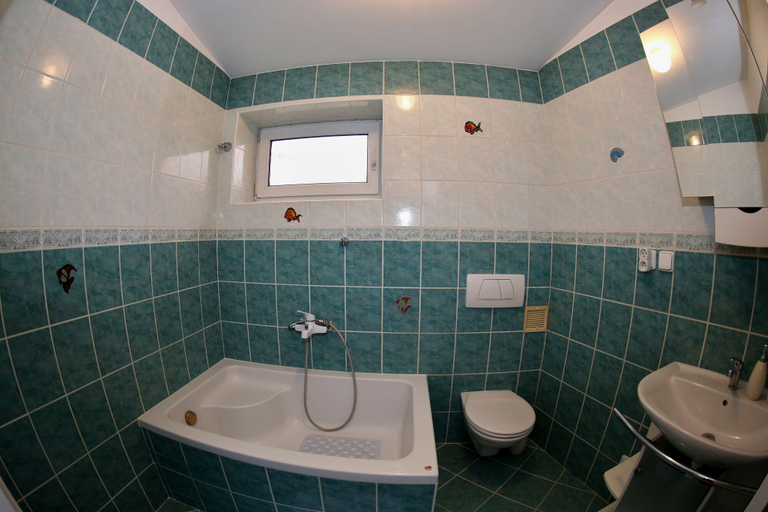 Bathroom 4, Apartments Kroměříž, Kroměříž