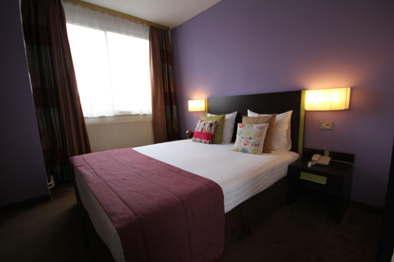 Bedroom 3, Floris Arlequin Grand Place, Bruxelles