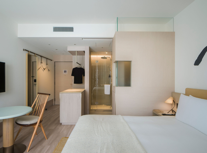 Bedroom 3, Zentis Osaka, Osaka