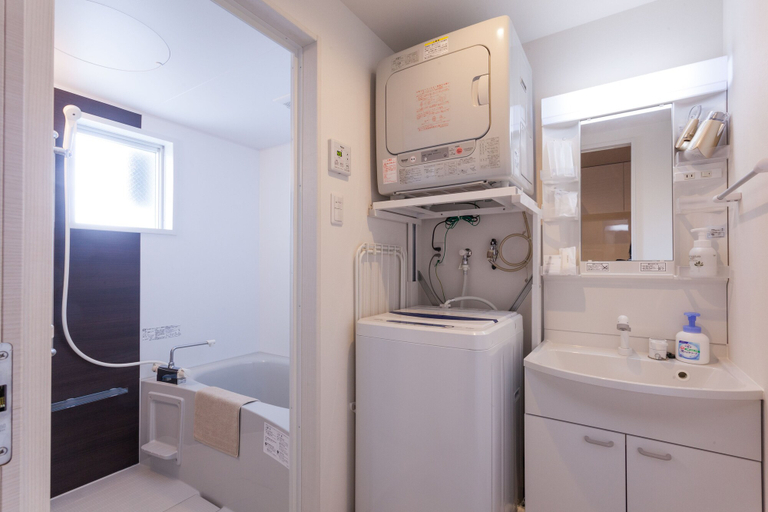 Bathroom, Kariyushi Condominium Resort Chatan ARAHA SUNSET, Ginowan