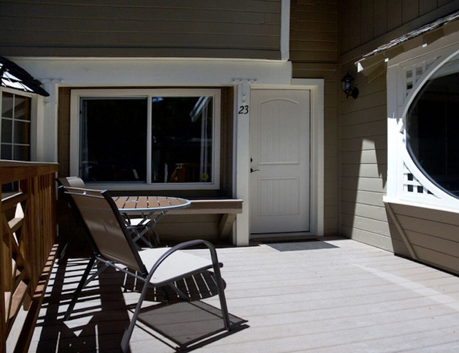 Others 5, Silver Pines Lodge, Riverside