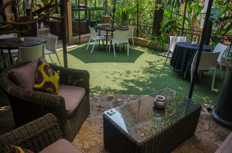 Food & Drinks 4, Le Pavillon de l'Emyrne, Analamanga