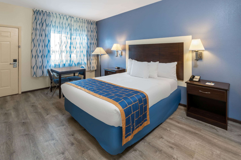 Bedroom 3, Days Inn by Wyndham Grants, Cibola