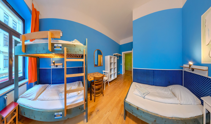 Bedroom 5, Hostel Mondpalast, Dresden