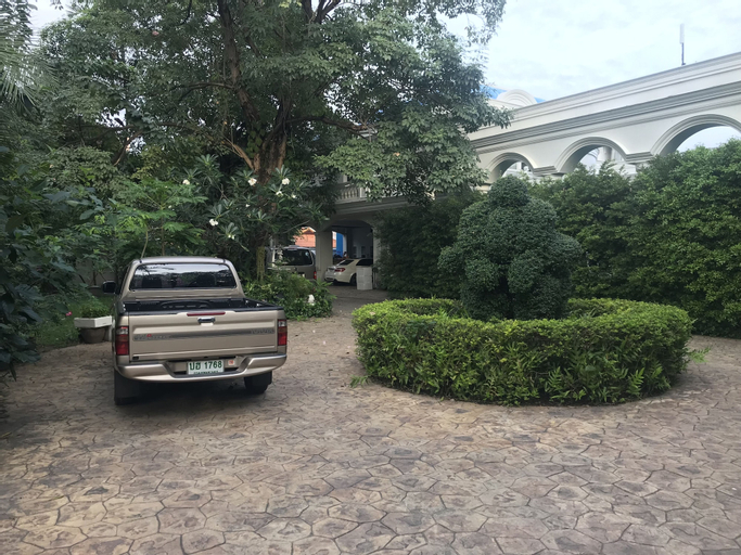 Exterior & Views 2, V20boutique Jacuzzi Hotel, Chatuchak