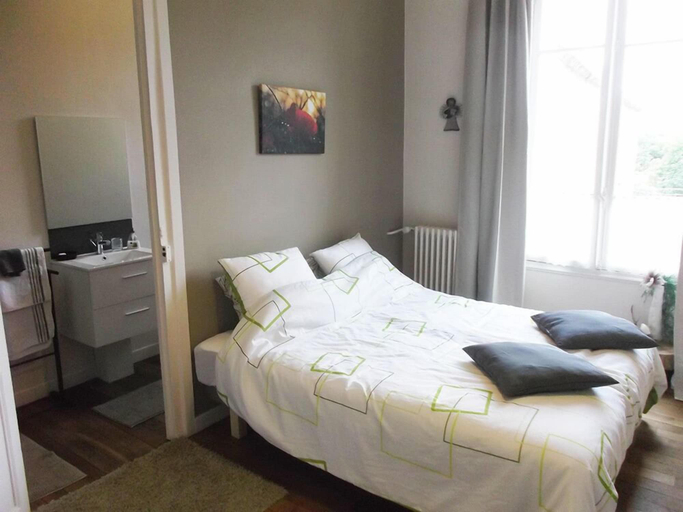 Bedroom 2, La Grange en Champagne, Marne
