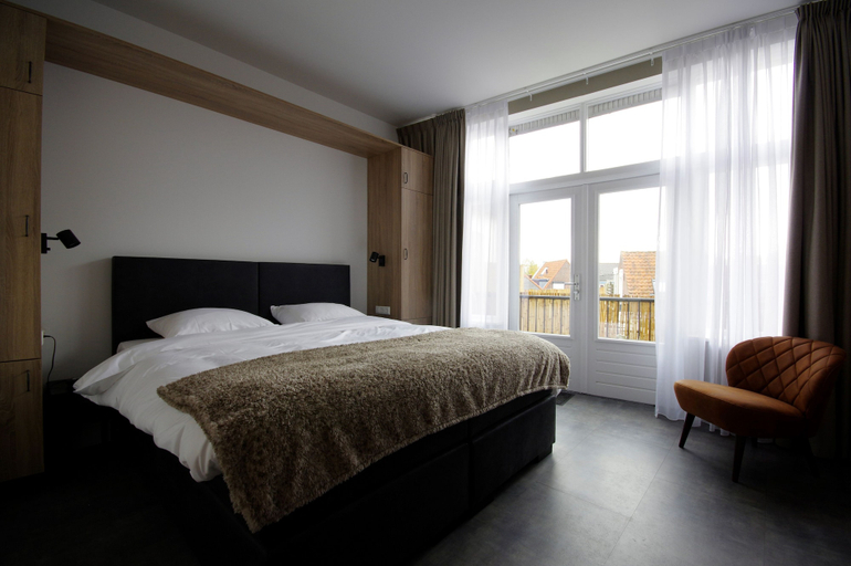 Bedroom 2, Hotel Restaurant Inn Naeldwyk, Naaldwijk