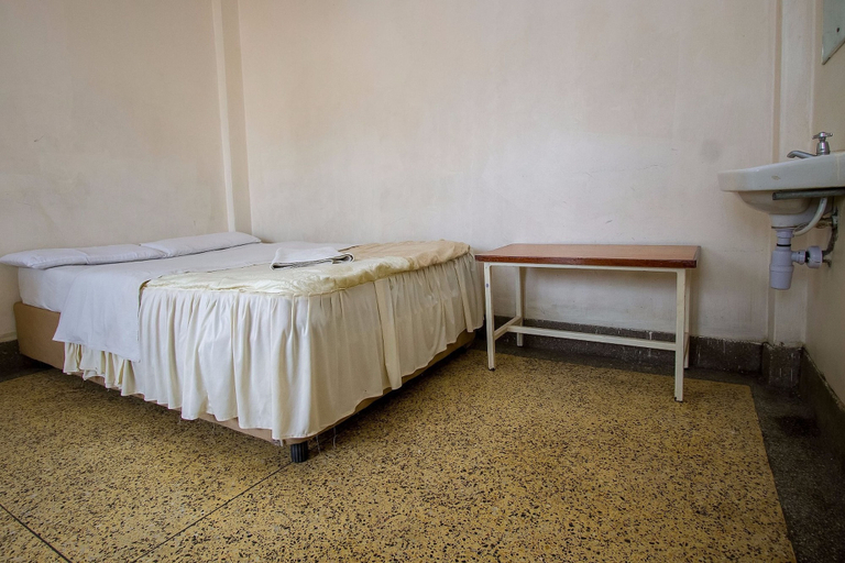 Bedroom 3, Rabi Hotel, Starehe
