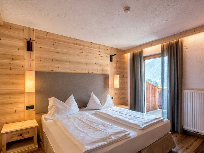 Bedroom 3, Residence Cesa Sassela, Bolzano
