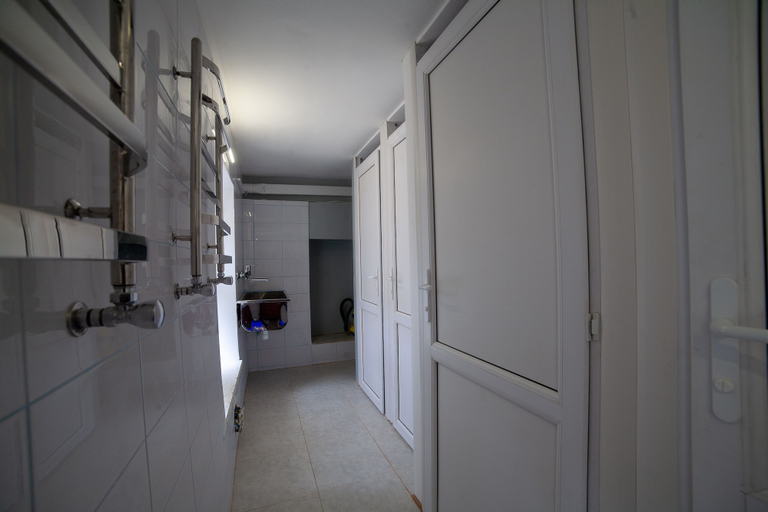 Others 5, Salve Casa, Odes'ka