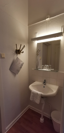 Bathroom 4, Vattengrändens Vandrarhem & Hotel, Norrköping