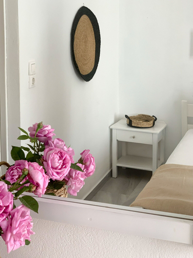 Bedroom 5, Drakos Twins, South Aegean