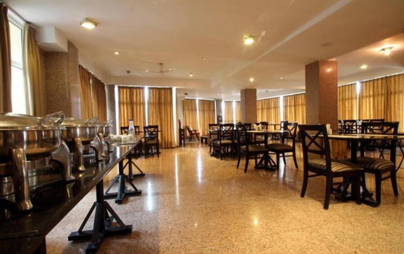 Food & Drinks 5, Villa Paradiso, Kangra