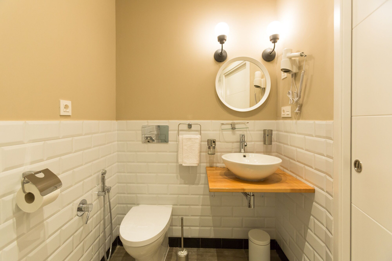 Bathroom 5, Hostal 12 El Campello, Alicante