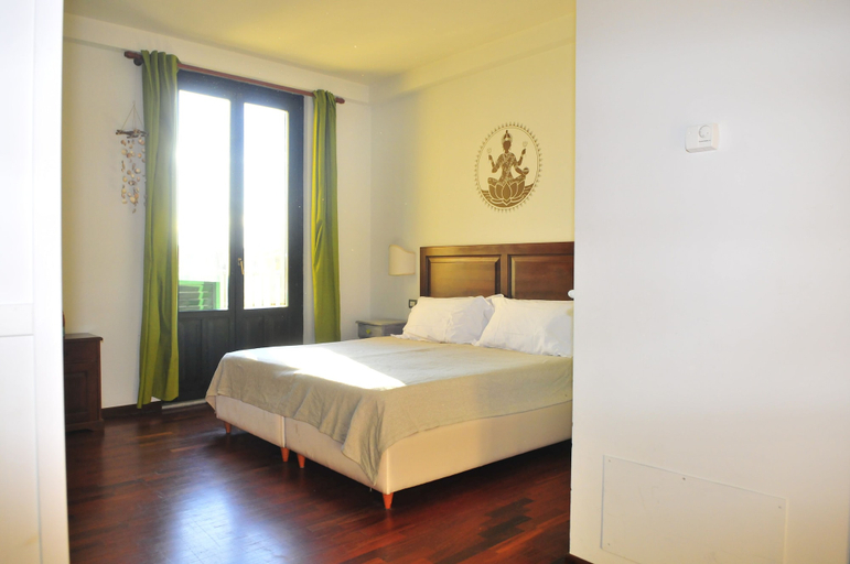 Bedroom 5, Terrazza sul Castello Ursino by Wonderful Italy, Catania