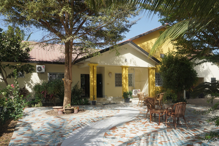 Exterior & Views 2, B&B Villa Calliandra, Kombo Saint Mary