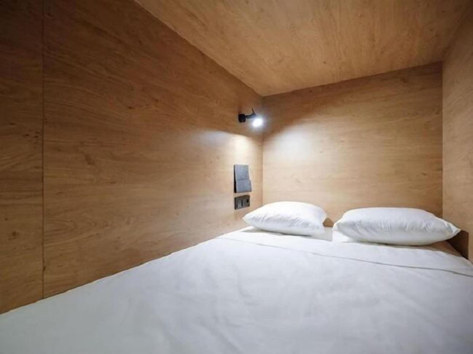 Bedroom 2, Hippo Pod Hostel - Adults Only, City of Cape Town