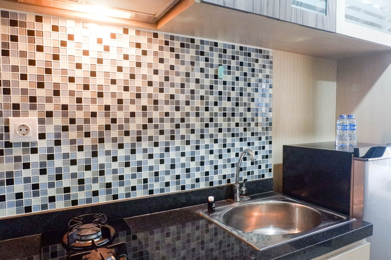 Others 4, Warm Studio Apartment At Tamansari Papilio, Surabaya
