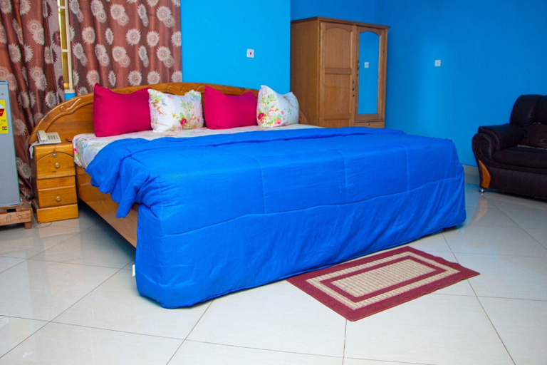 Bedroom 3, NP Plaza Hotel, Asuogyaman