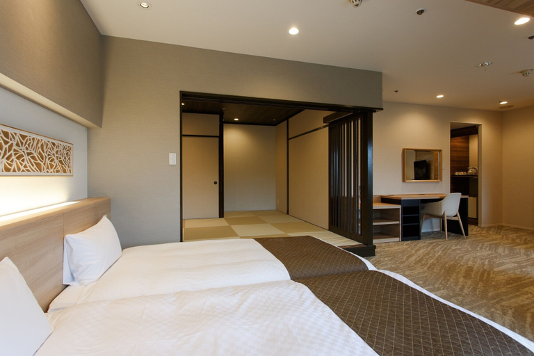 Bedroom 2, Wan Wan Paradise Izukogen, Itō