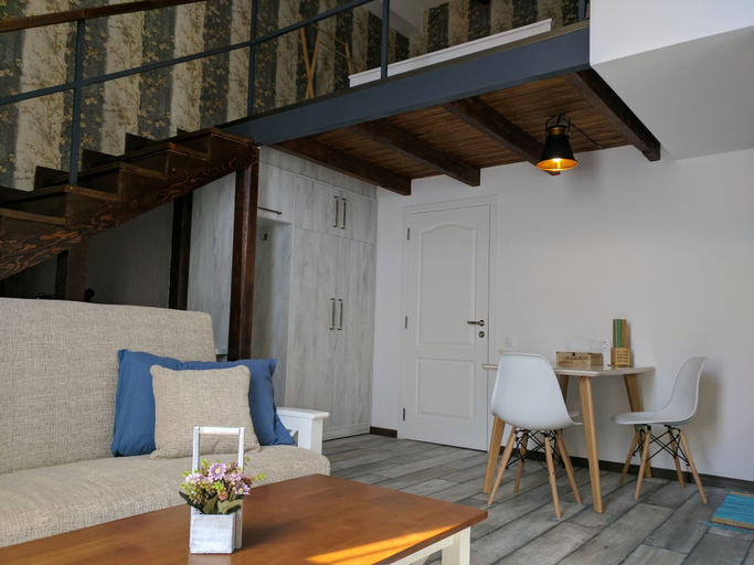 Others 5, Cozy Studios on Freedom Square, Tbilisi