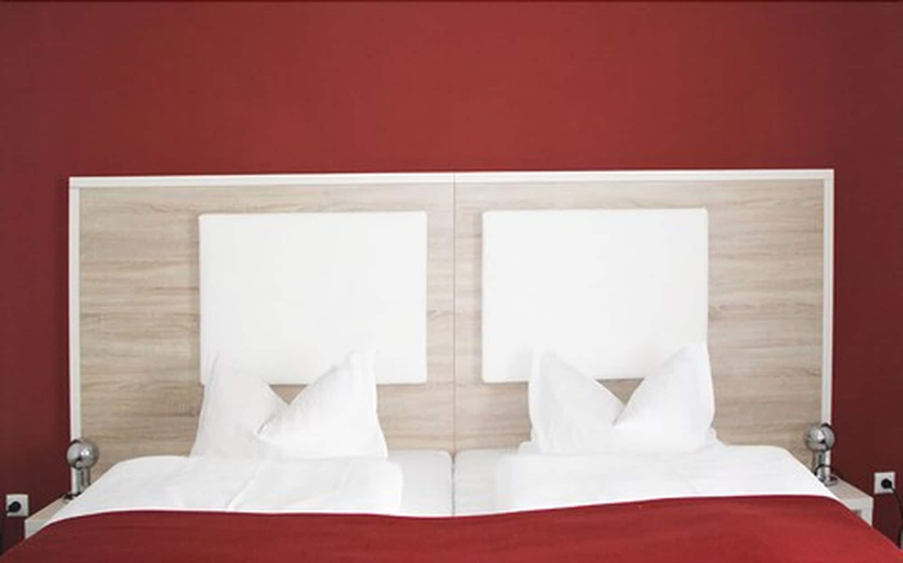 Bedroom 4, Stadthotel Alsfeld, Vogelsbergkreis