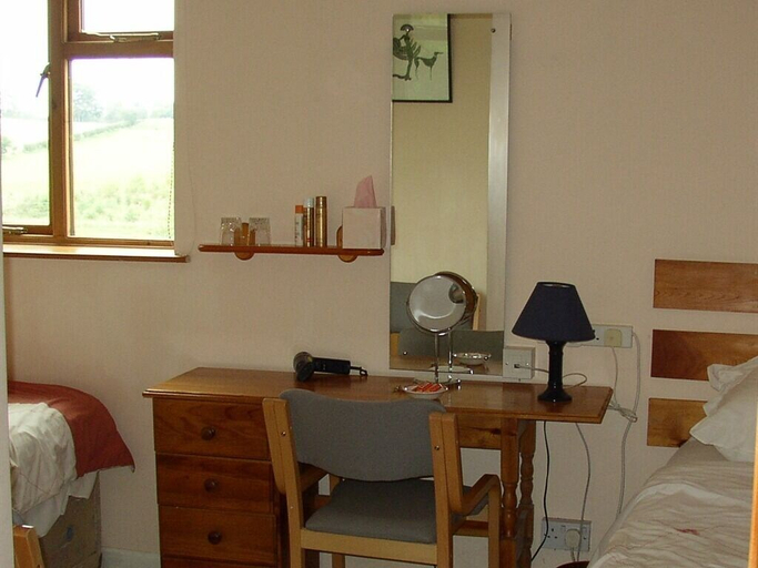 Bedroom 3, Brownhill House, Shropshire