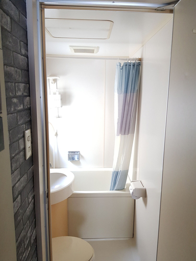 Bathroom, Fukuoka Story I, Fukuoka