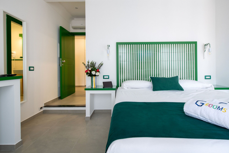 Bedroom 5, Al Campanile, Napoli
