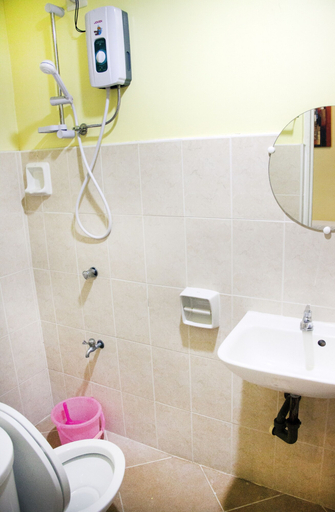 Bathroom 4, Allsons' Inn, Cebu City
