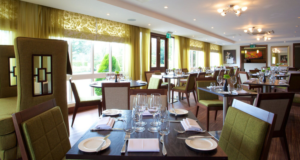 Food & Drinks 5, Aubrey Park, Hertfordshire